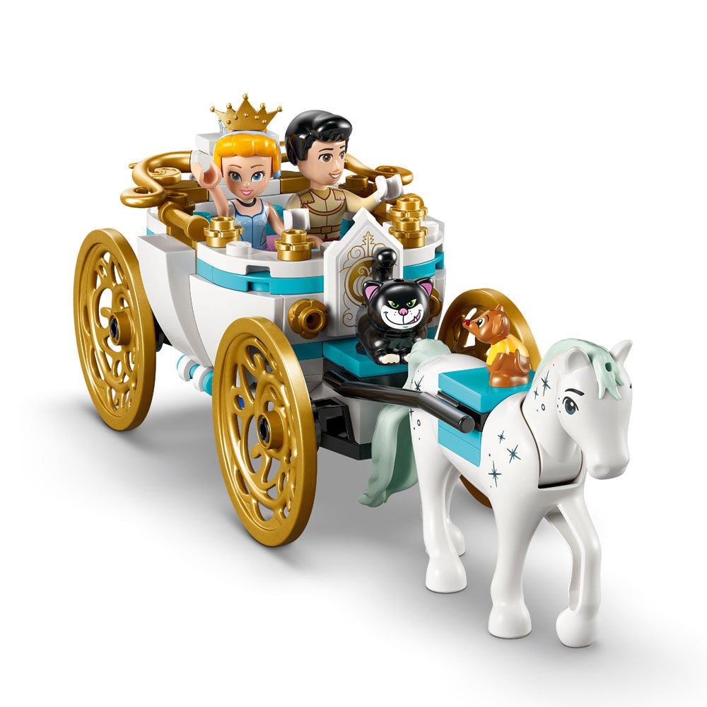 Cinderella's Castle and Carriage (596 pcs)