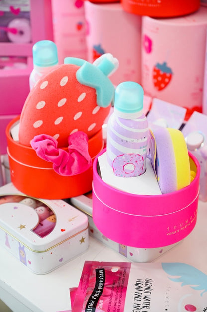 Shower Foam and Accessories Set - Fun Bath Box