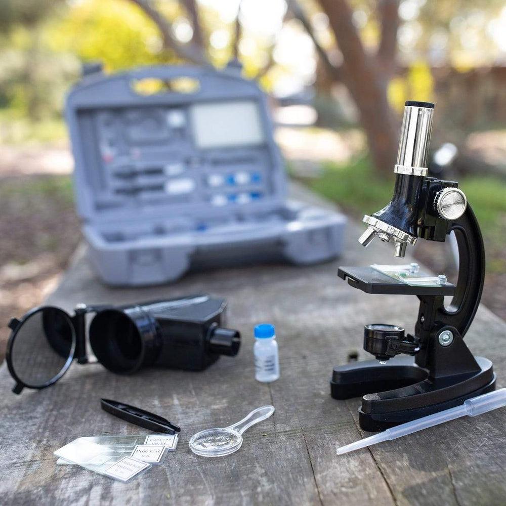 GeoSafari MicroPro Microscope Set (95 pcs)