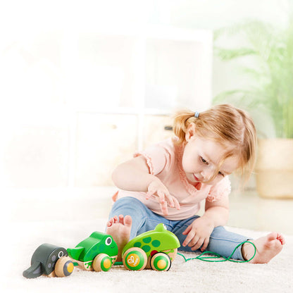 Pull-Along Frog Family