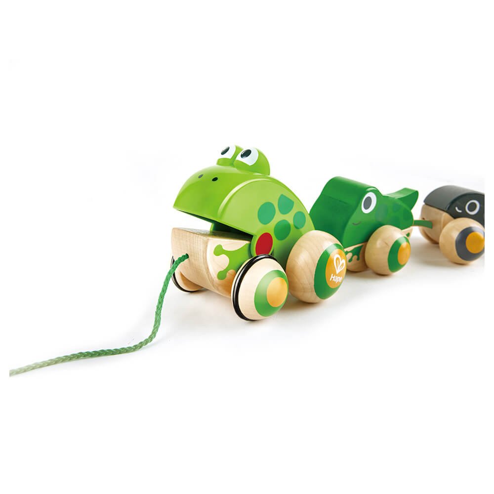Pull-Along Frog Family