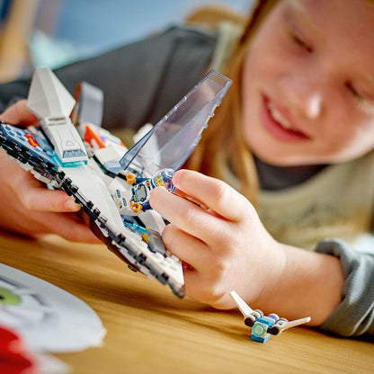 LEGO City Interstellar Spaceship (240 pcs)