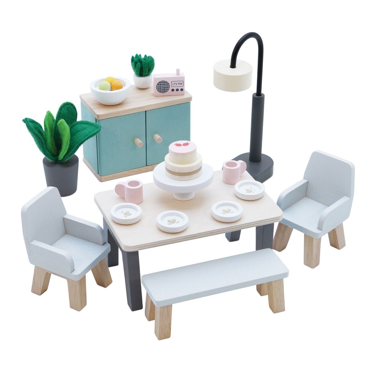 Daisylane Dining Room for Dollhouse