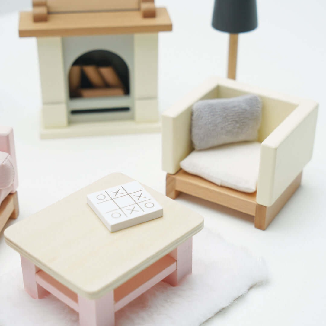 Daisylane Living Room for Dollhouse